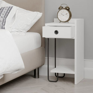 Comodino in legno "Siriu" bianco con 1 cassetto e 1 ripiani inferiore gambe in metallo
