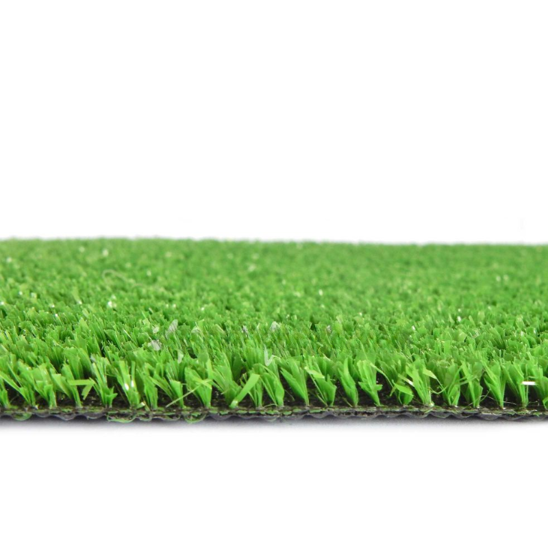 Erba sintetica in polipropilene drenante effetto reale prato sintetico 7 mm