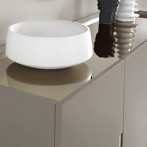 Madia moderna 160x89h in legno tortora 3 ante top e inserti in vetro bronzo con base slitta in metallo nero - Girona