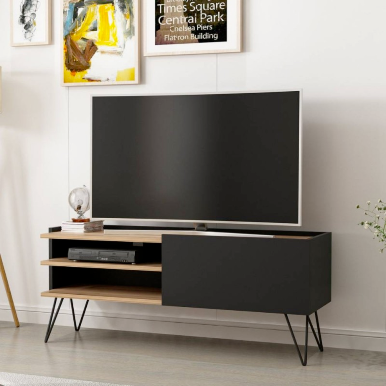 Mobile Porta tv Nero e Rovere design moderno con 1 anta a ribalta e vano a giorno