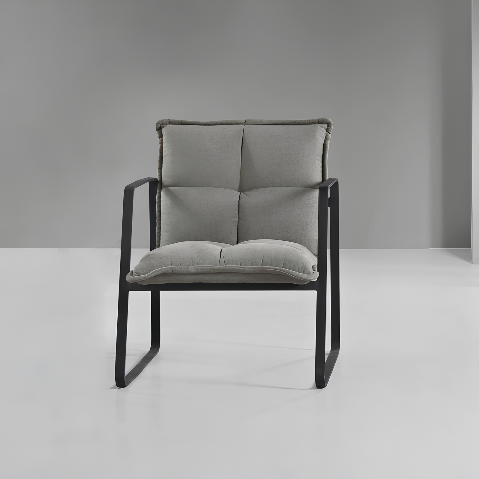 Poltrona da soggiorno design moderno in tessuto grigio chiaro con struttura in metallo nero - Fabia