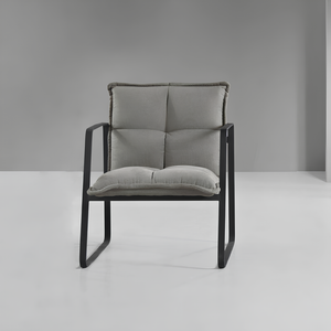 Poltrona da soggiorno design moderno in tessuto grigio chiaro con struttura in metallo nero - Fabia