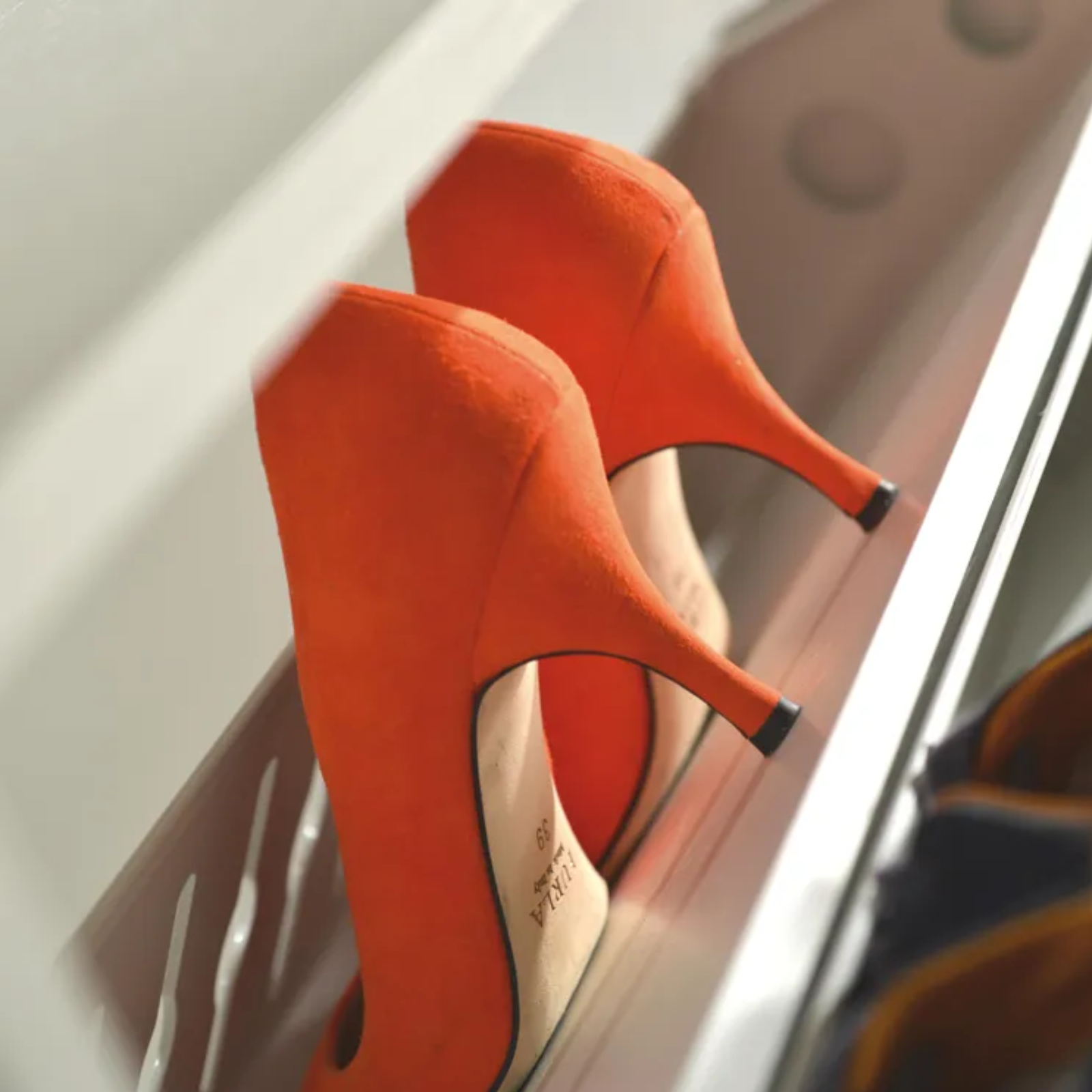 Scarpiera in legno cemento 3 ante a doppia profondità design moderno - Step