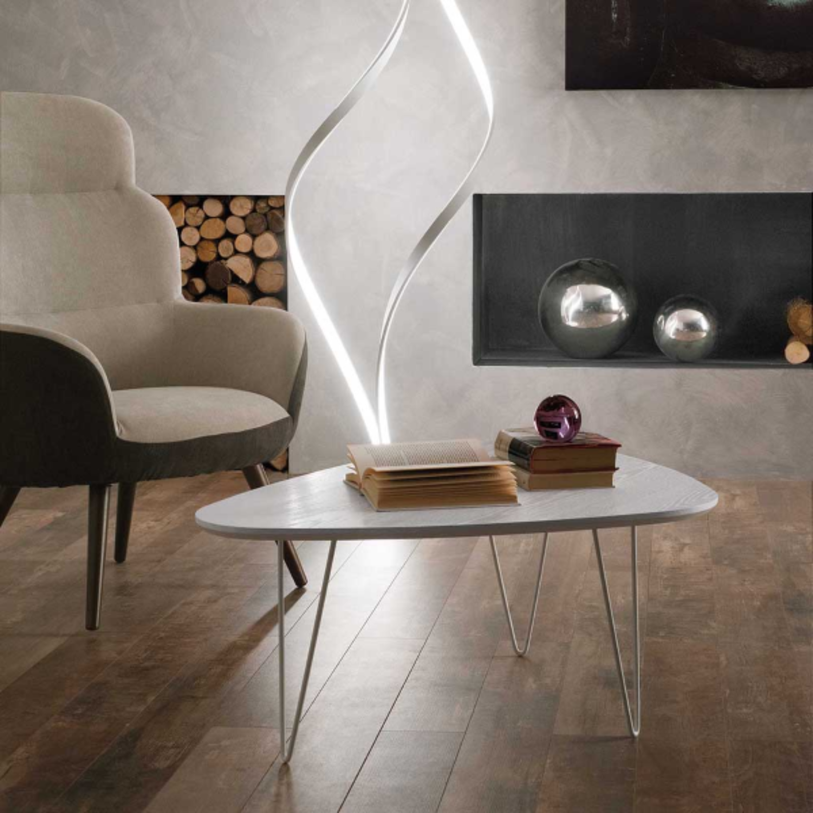 Tavolino da salotto piano sagomato bianco e gambe in metallo bianco - Nico