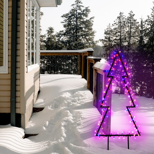 Albero di natale luminoso in metallo 110 led multicolor H105 da interno o esterno