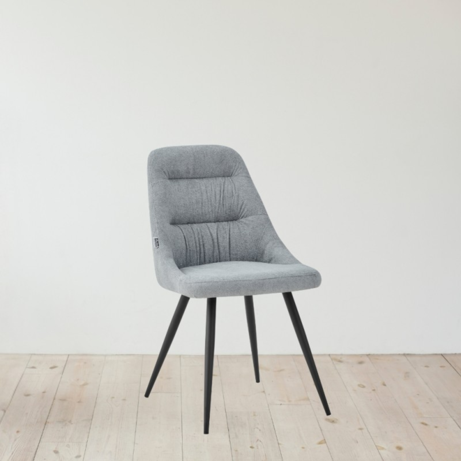 Sedia da pranzo design moderno in tessuto grigio e gambe in metallo nero - Casade