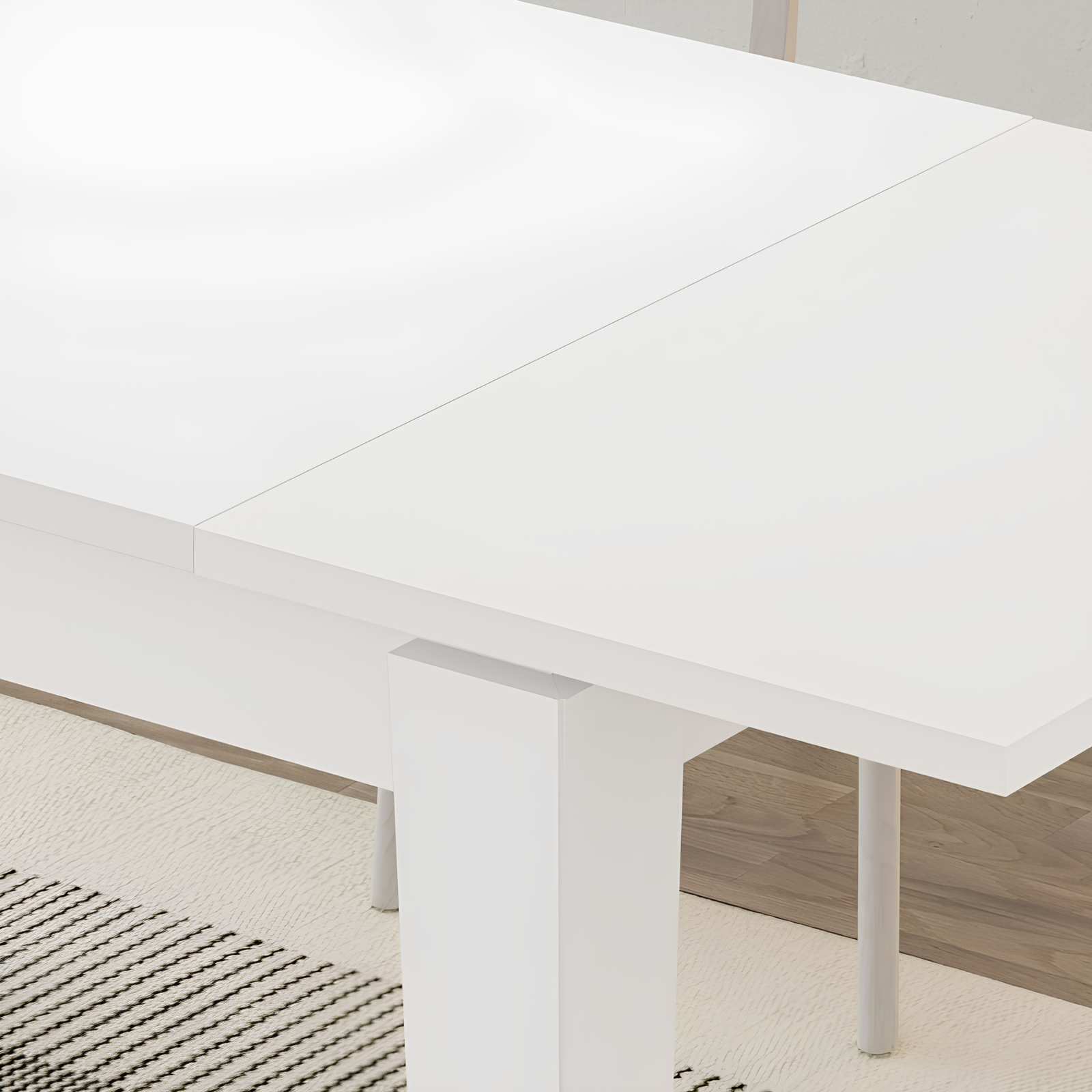 Tavolo allungabile 140/180 cm bianco in legno con gambe in folding e bordi in abs - Scala